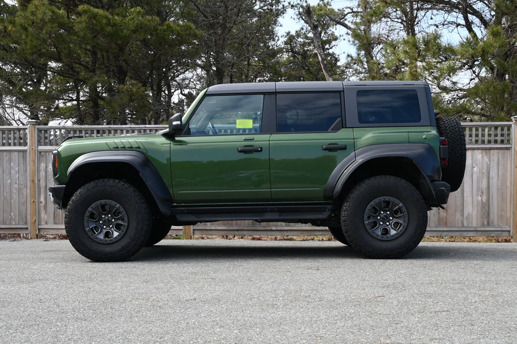 2022 Ford Bronco Raptor 2