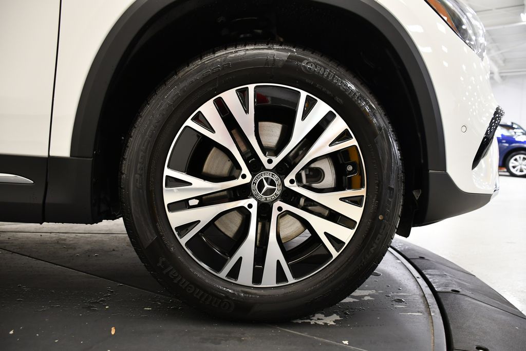 Thumbnail: 2026 Mercedes-Benz GLA - 16