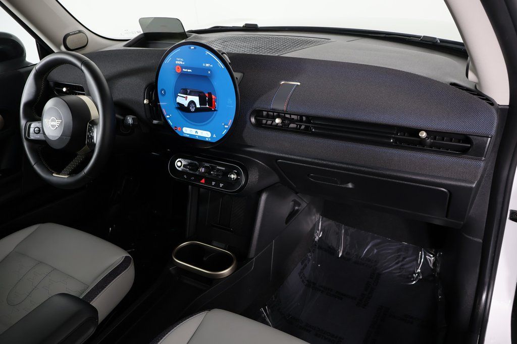 Thumbnail: 2025 MINI Cooper - 8