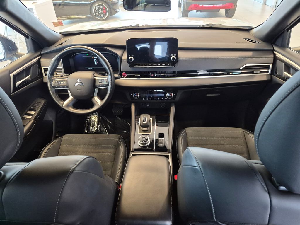 2024 Mitsubishi Outlander SE Ralliart