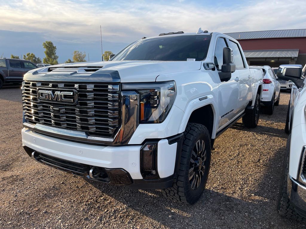 Summit White 2024 GMC Sierra 3500HD Pickup Truck Four-Wheel Drive Automatic
