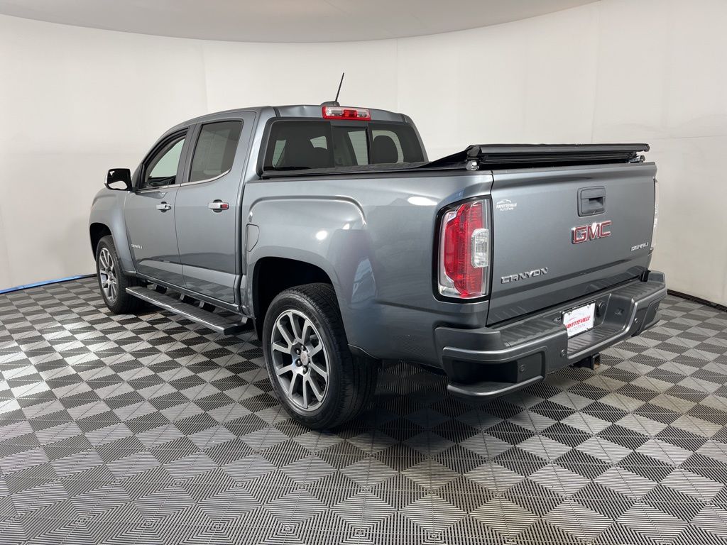 Thumbnail: 2019 GMC Canyon - 3