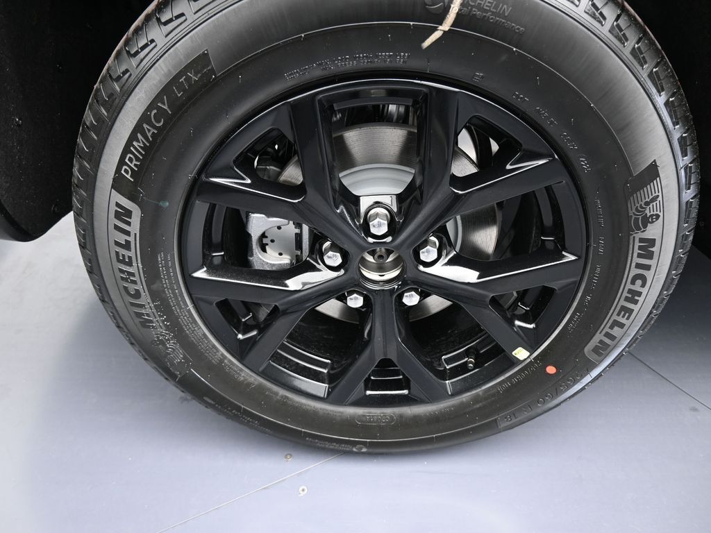 New 2025 Velvet Red Pearlcoat Jeep Altitude X image 35