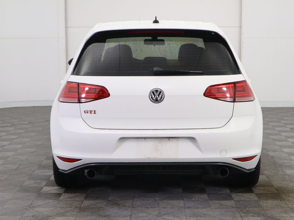 Thumbnail: 2017 Volkswagen Golf - 6