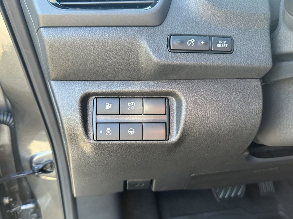 2025 Nissan Leaf SV Plus