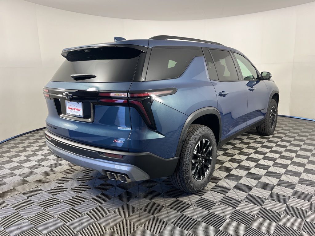 Thumbnail: 2026 Chevrolet Traverse - 5