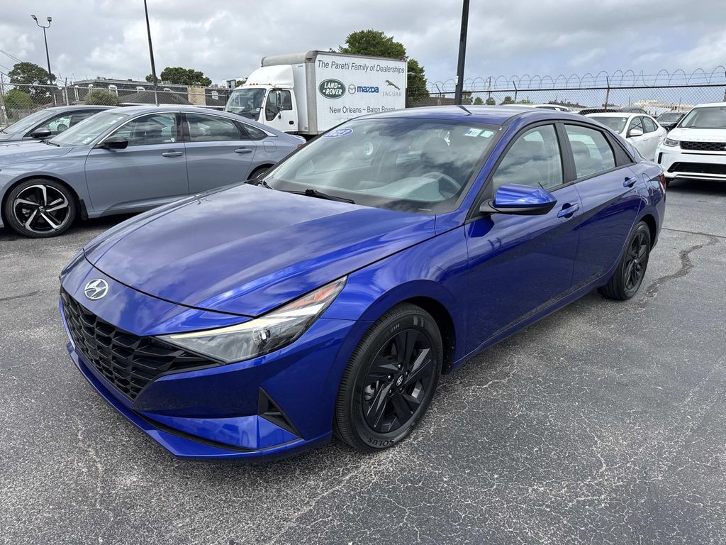 2023 Hyundai Elantra Hybrid Blue FWD