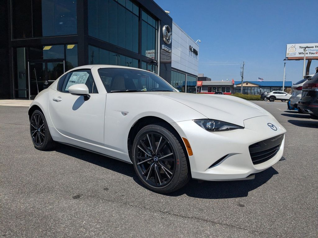 2026 Mazda MX-5 Miata RF Grand Touring