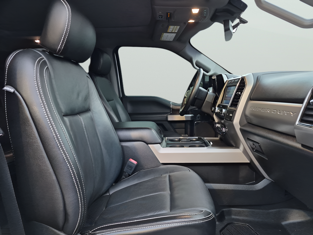 Used 2020 Silver Ford Lariat image 44