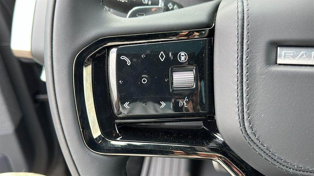 new 2025 Land Rover Range Rover Sport car, priced at $111,780