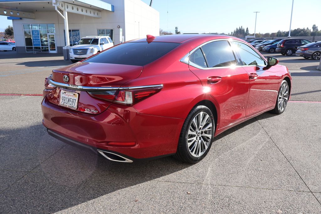 2019 Lexus ES 350 5