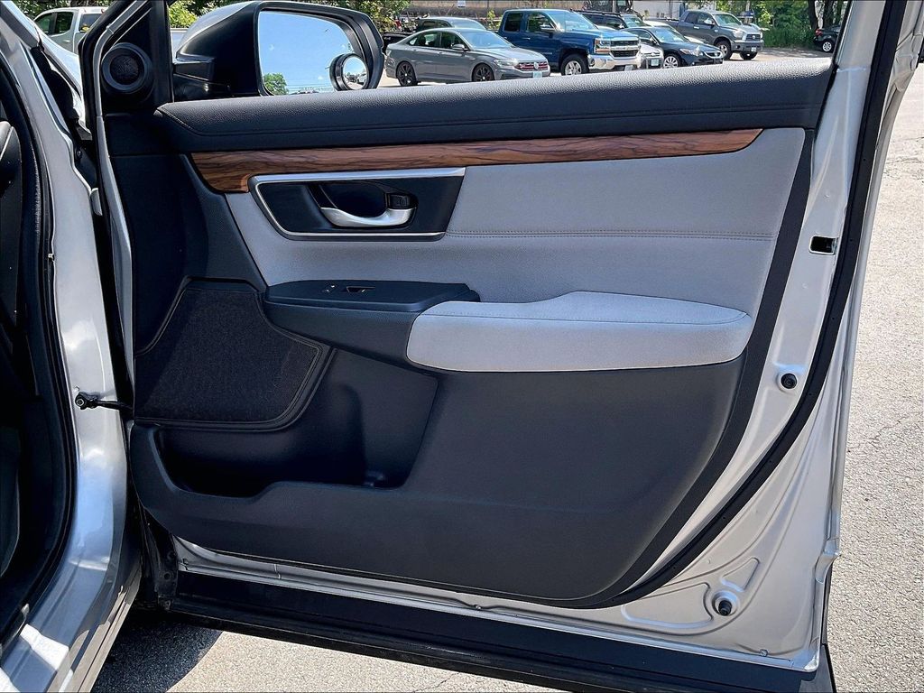 2018 Honda CR-V — photo 26