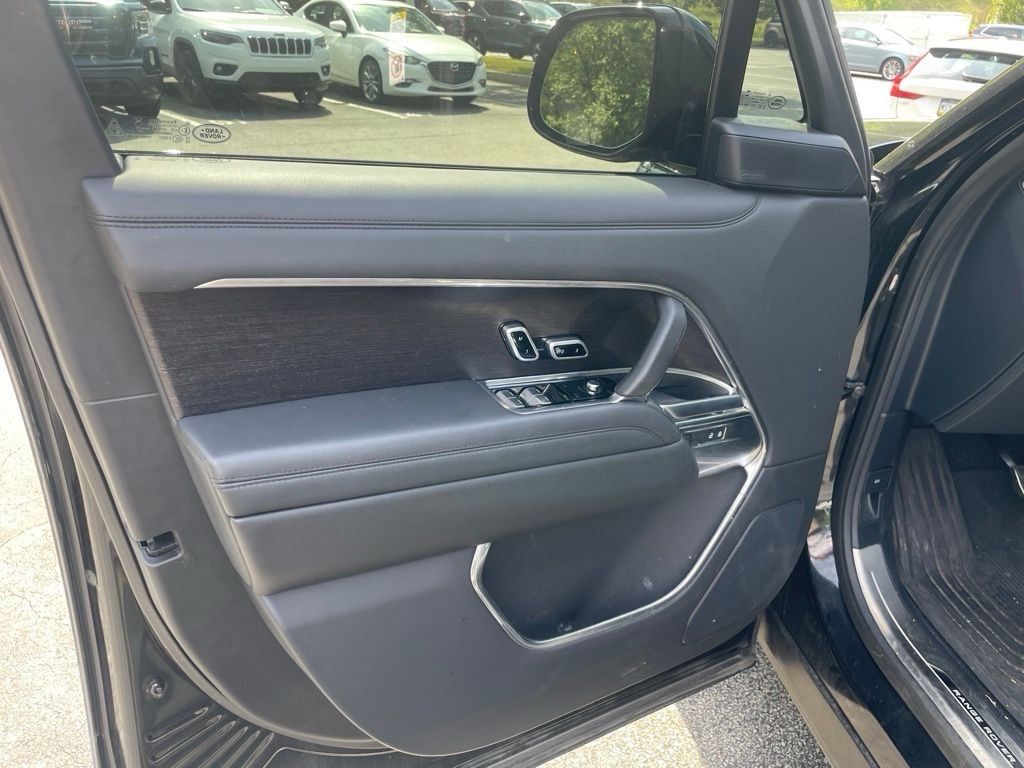 Certified Used 2025 Black Land Rover SE image 15