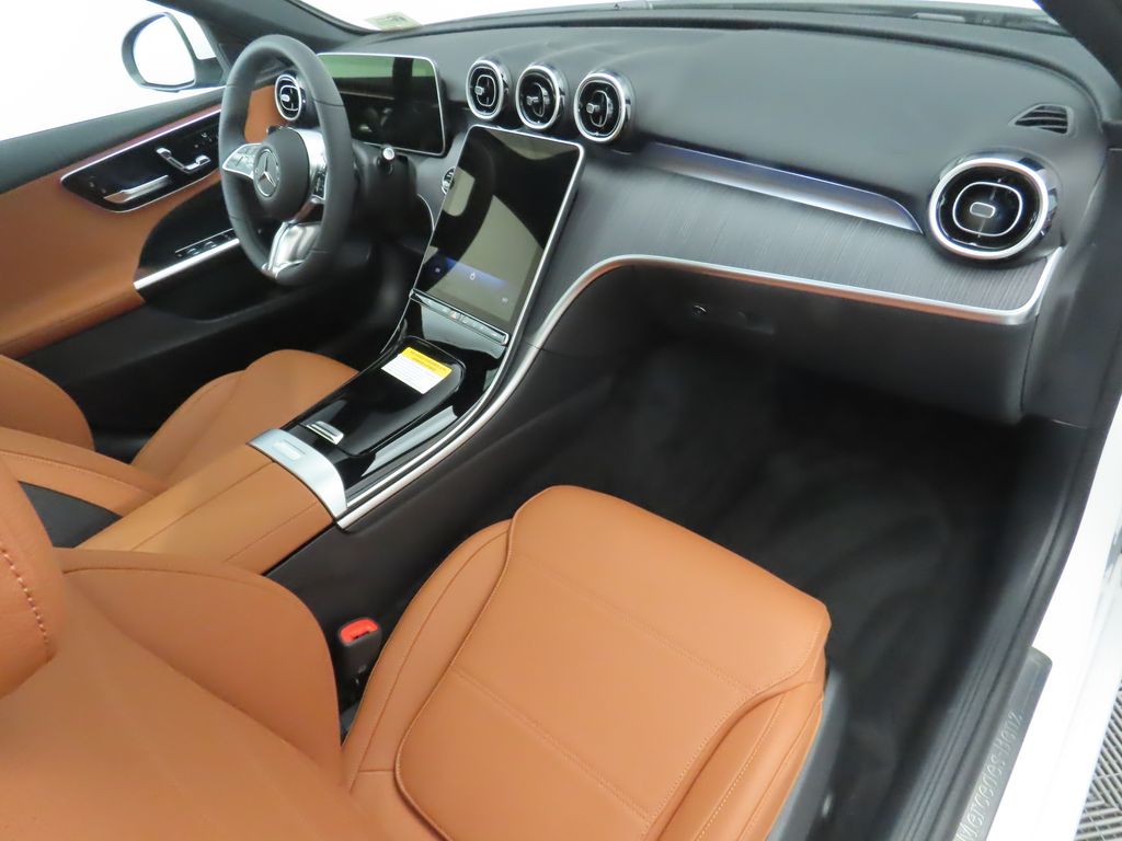 Thumbnail: 2025 Mercedes-Benz C-Class - 18