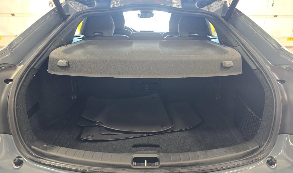 Used 2024 Gray Polestar Long Range Dual Motor image 8
