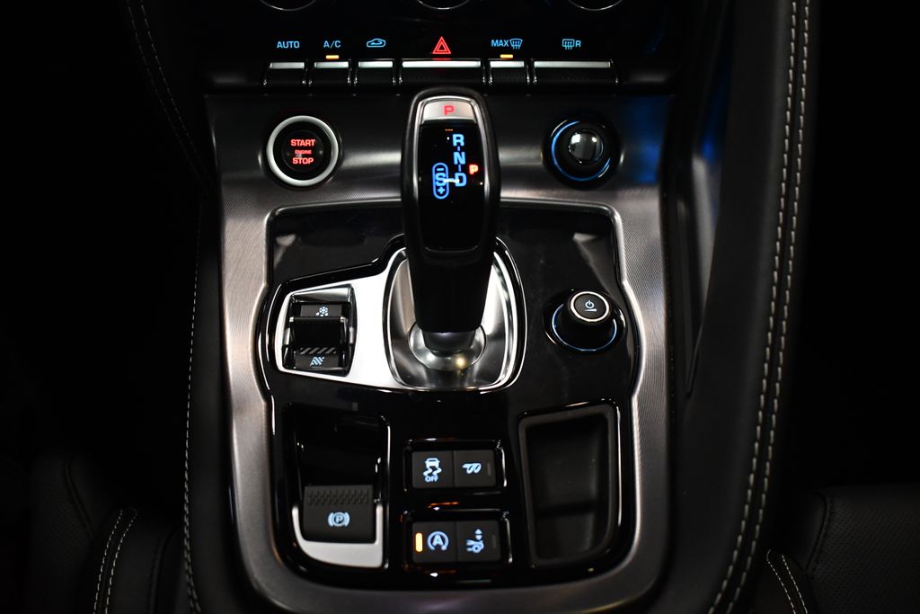 Thumbnail: 2024 Jaguar F-Type - 20