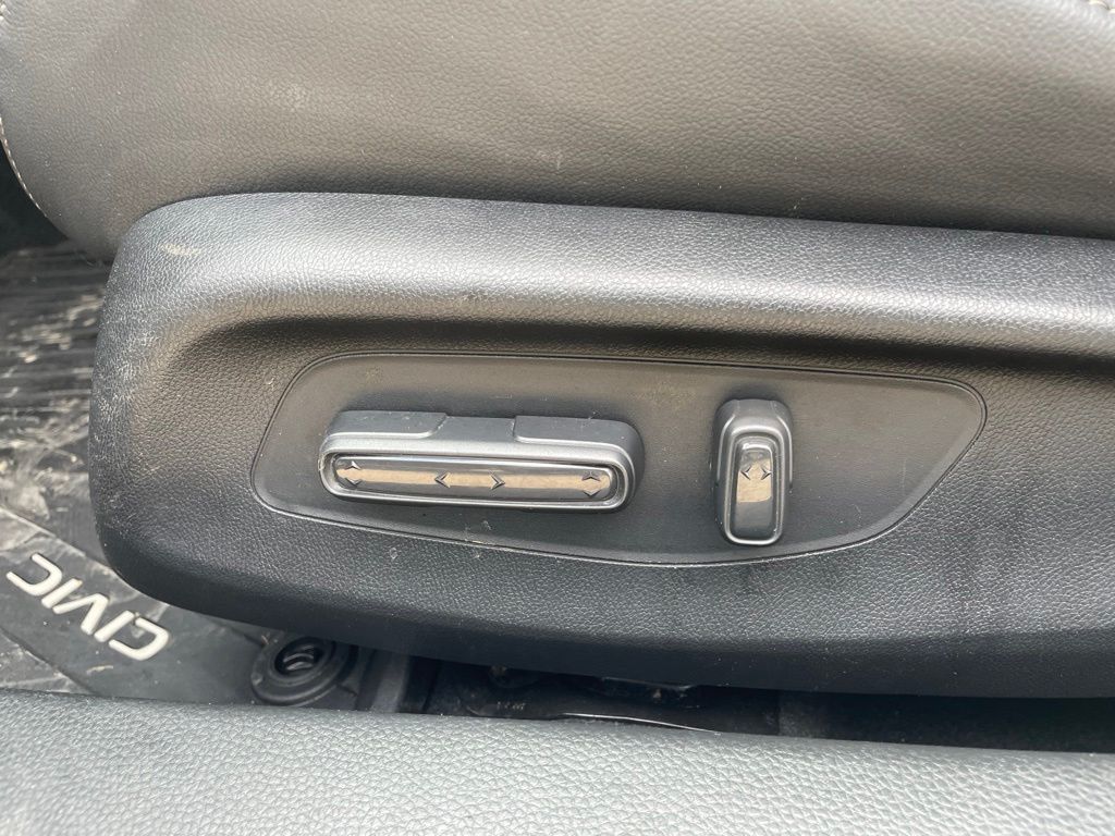 Used Car 2022 Honda Civic  Touring For Sale Under $25,000 In Georgetown, Texas