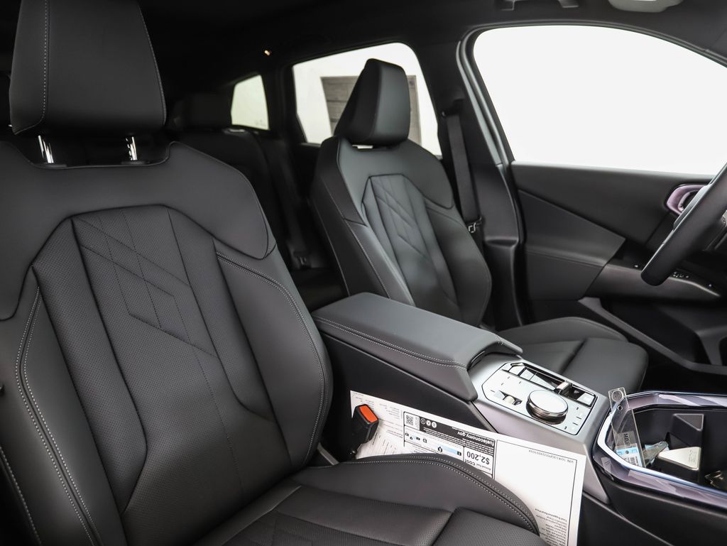 Thumbnail: 2025 BMW X3 - 31