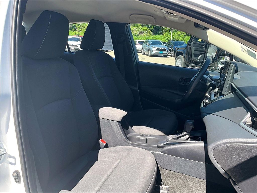 2023 Toyota Corolla — photo 11