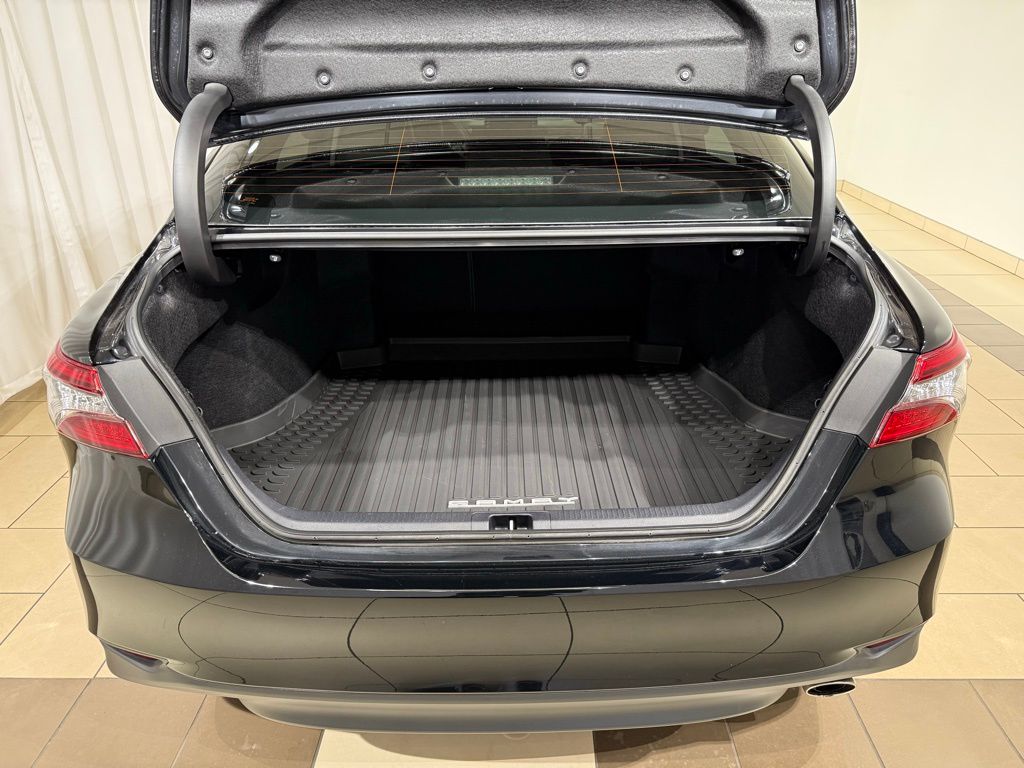 Thumbnail: 2024 Toyota Camry - 11