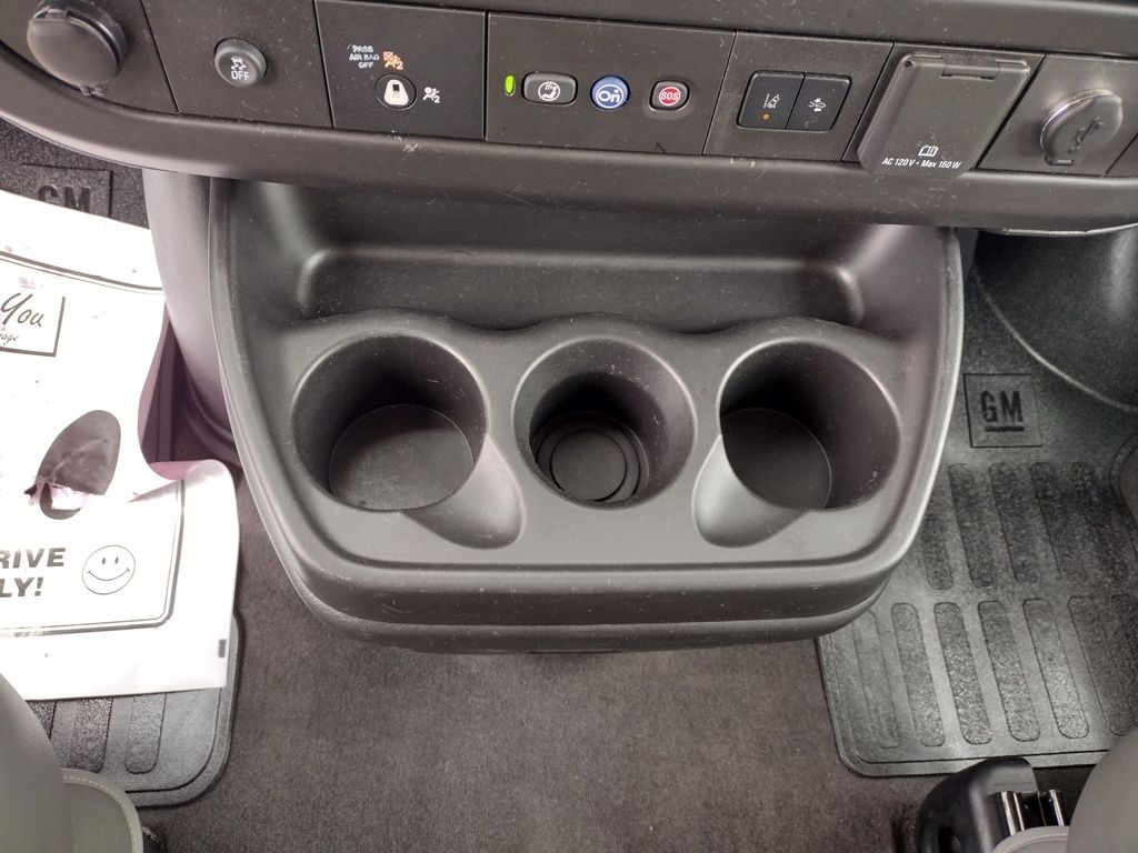 2022 Chevrolet Express 3500 LT photo