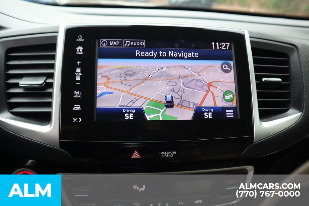 Used 2018  Honda Touring image 37