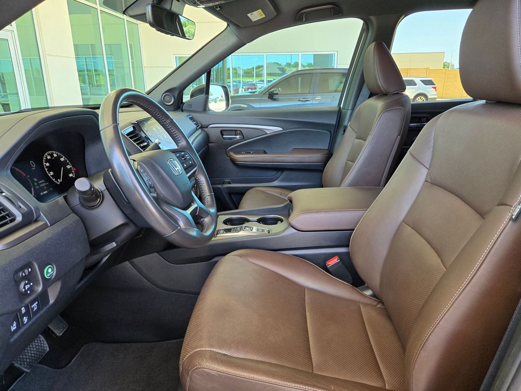 Used 2025 Honda Ridgeline Truck