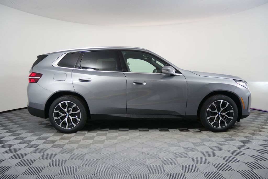 Thumbnail: 2026 BMW X3 - 2