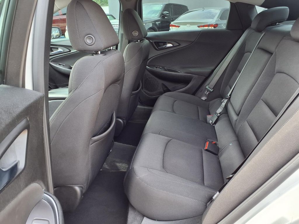 2020 Chevrolet Malibu LT Silver at Legacy Ford