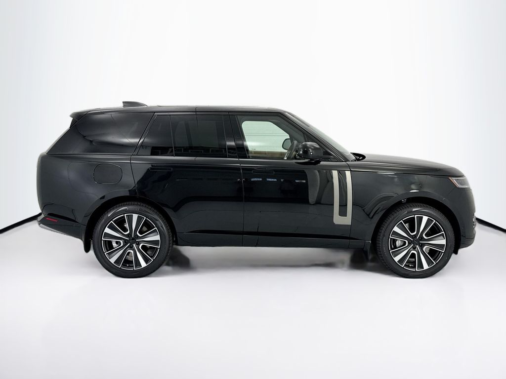 Thumbnail: 2026 Land Rover Range Rover - 4