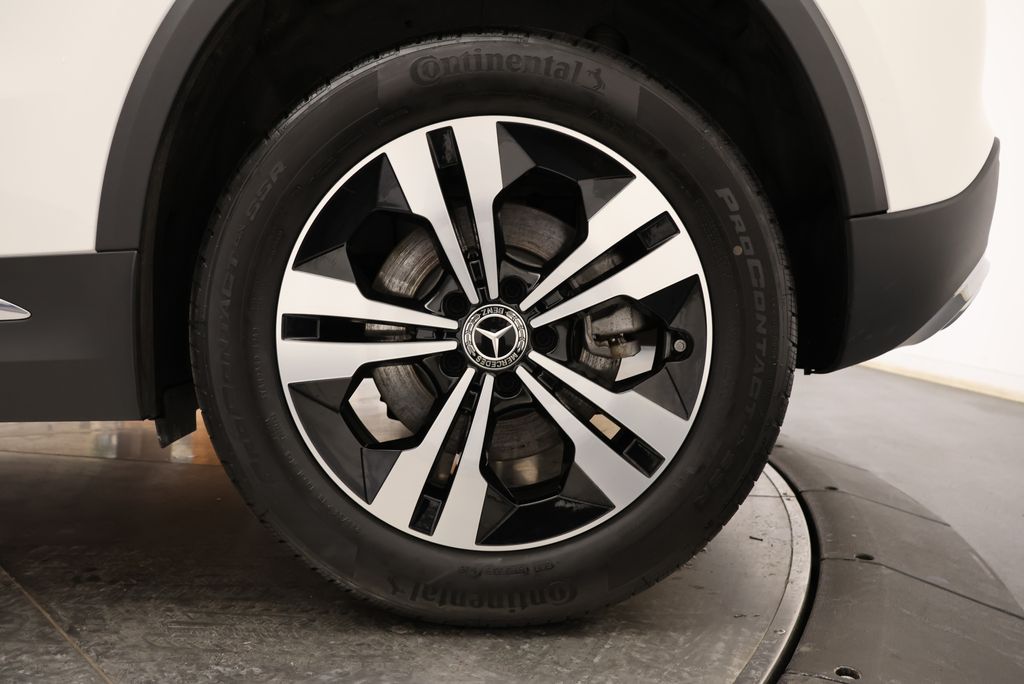 Thumbnail: 2026 Mercedes-Benz GLA - 10