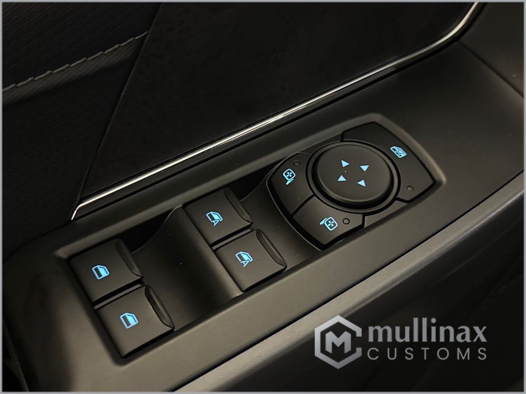 New 2026 Gray Ford XLT image 28
