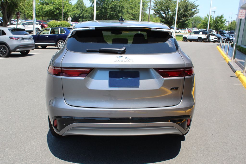 2026 Jaguar F-Pace R-Dynamic S - Photo 6