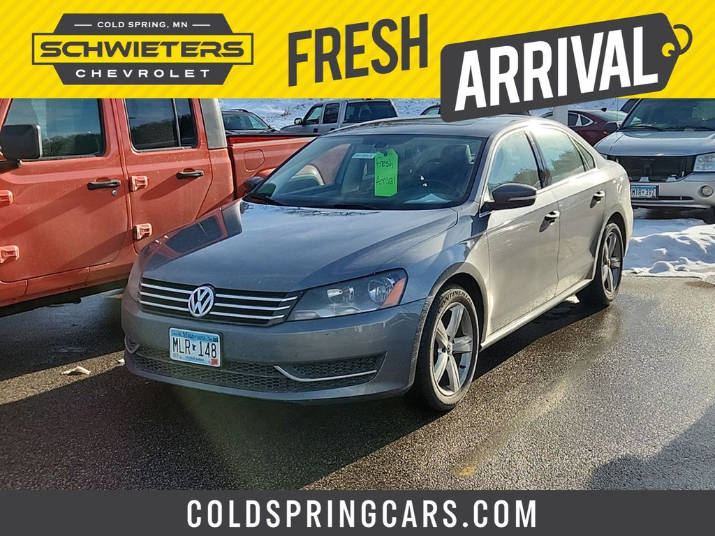 2013 Volkswagen Passat SE