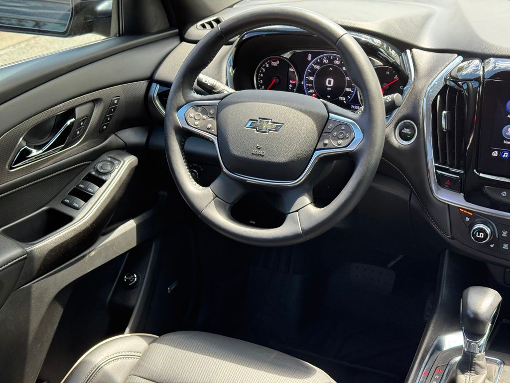 Used Car 2022 Chevrolet Traverse  Premier For Sale Under $35,000 In Austin, Texas