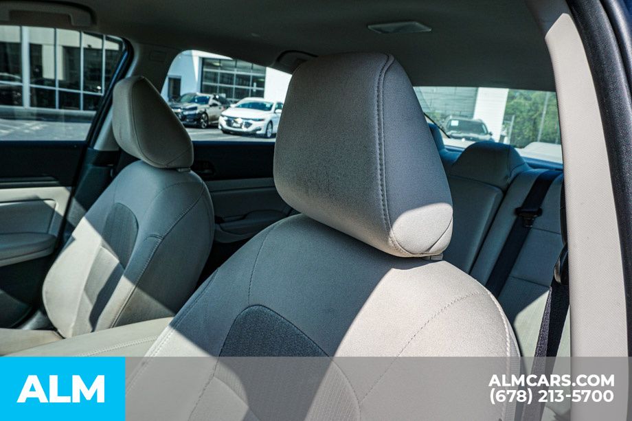 Used 2025 Black Nissan 2.5 SV image 17