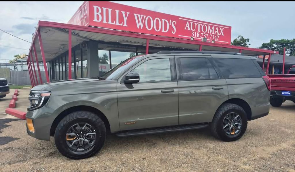 Green 2025 Ford Expedition SUV / Crossover Four-Wheel Drive Automatic