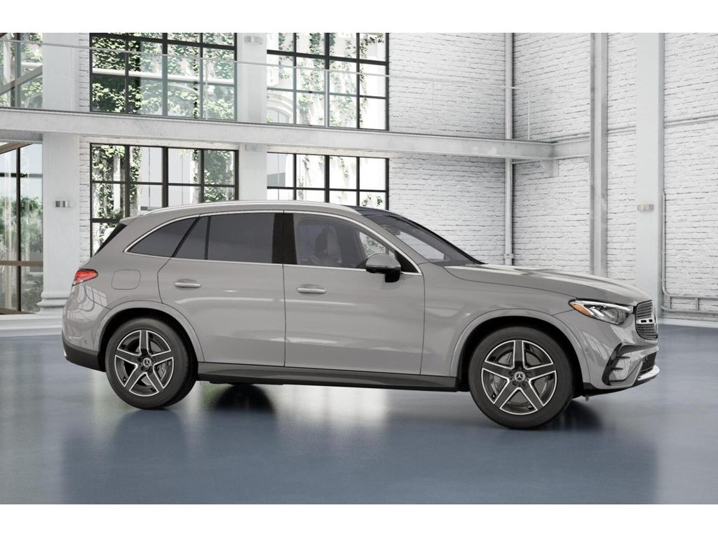 2025 Mercedes-Benz GLC 300 14