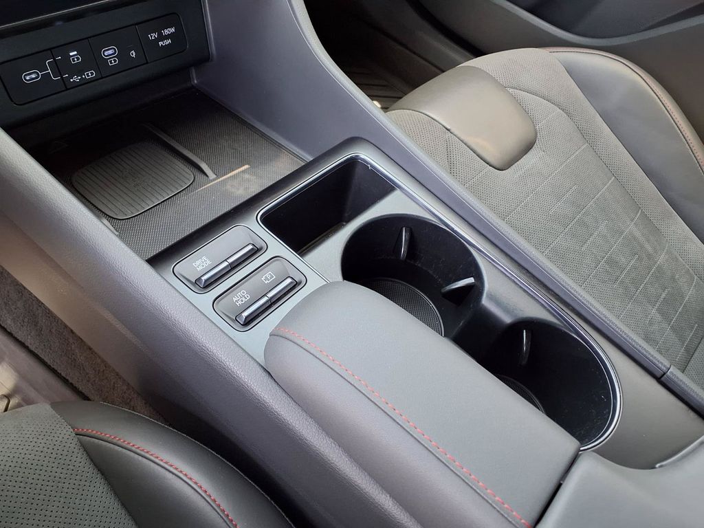 Used 2024 Hyundai Sonata Sedan