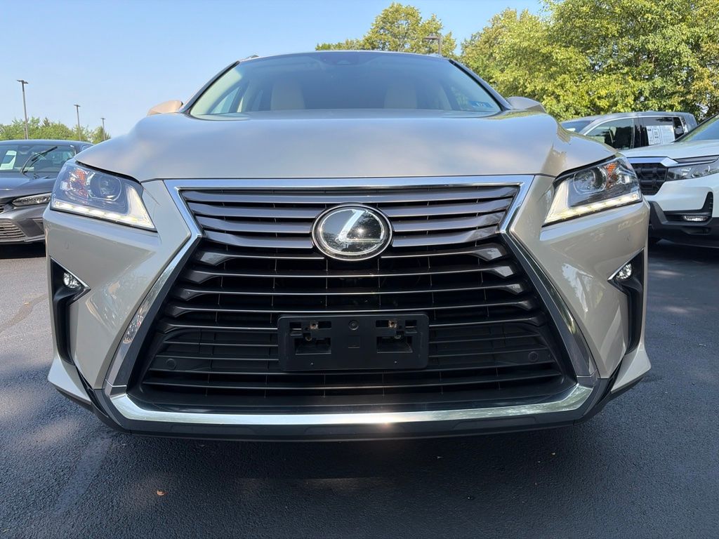 Used 2019 Beige Lexus 350 image 2