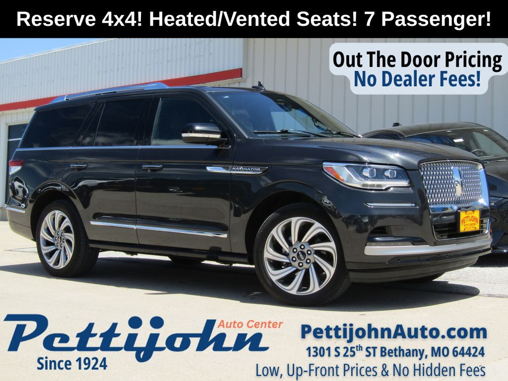 Starlight 2023 Lincoln Navigator SUV / Crossover Four-Wheel Drive Automatic