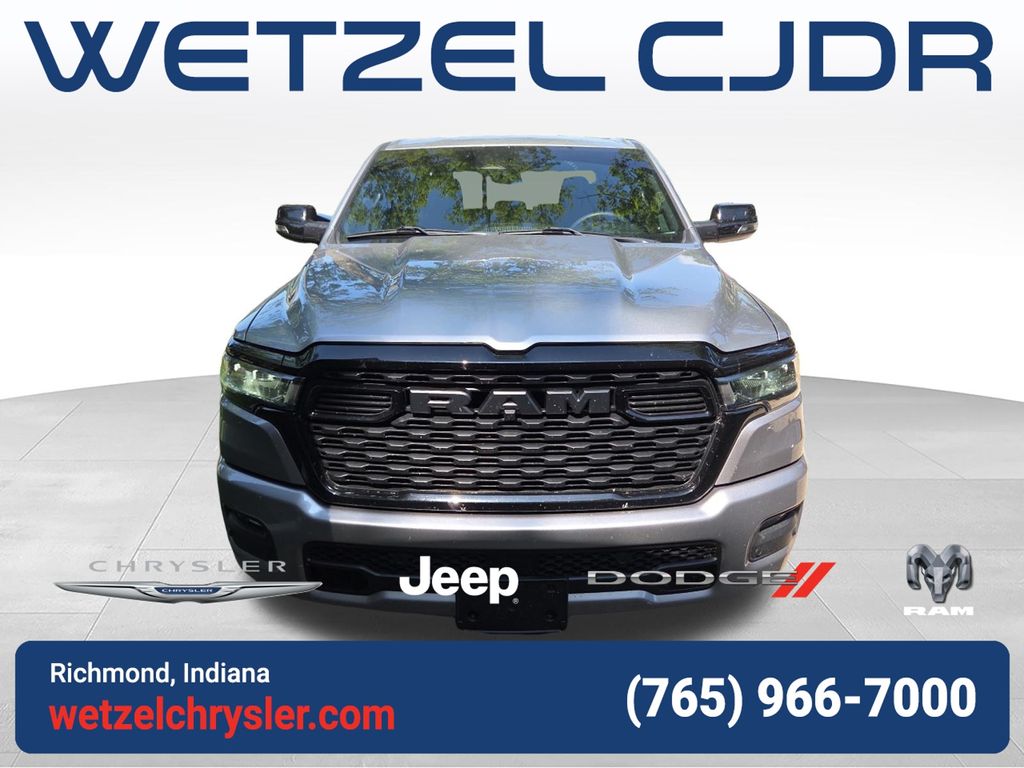 Billet Silver Metallic Clearcoat 2025 RAM 1500 Pickup Truck Four-Wheel Drive 8-Speed Automatic