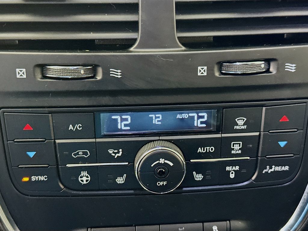 Used Car 2015 Dodge Grand Caravan  R/t For Sale Under $10,000 In Austin, Texas