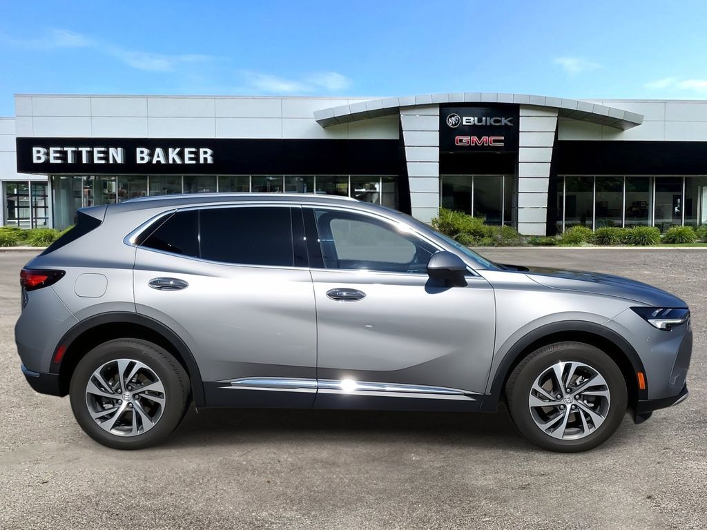 2023 Buick Envision Essence 8