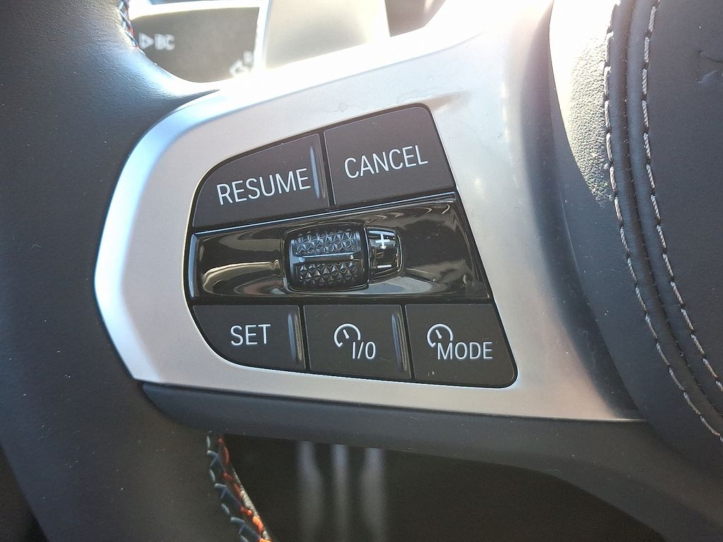 Thumbnail: 2023 BMW X7 - 24