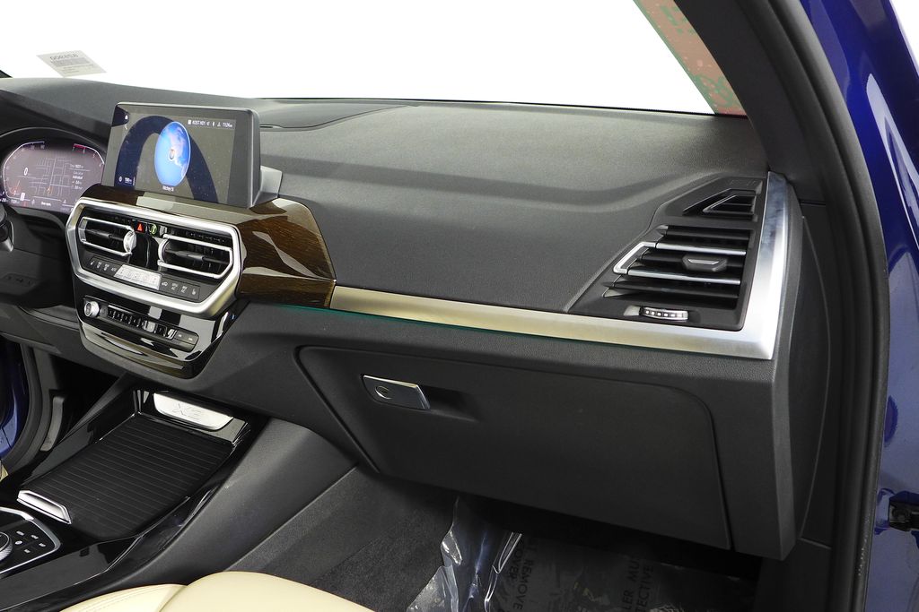 Thumbnail: 2023 BMW X3 - 14