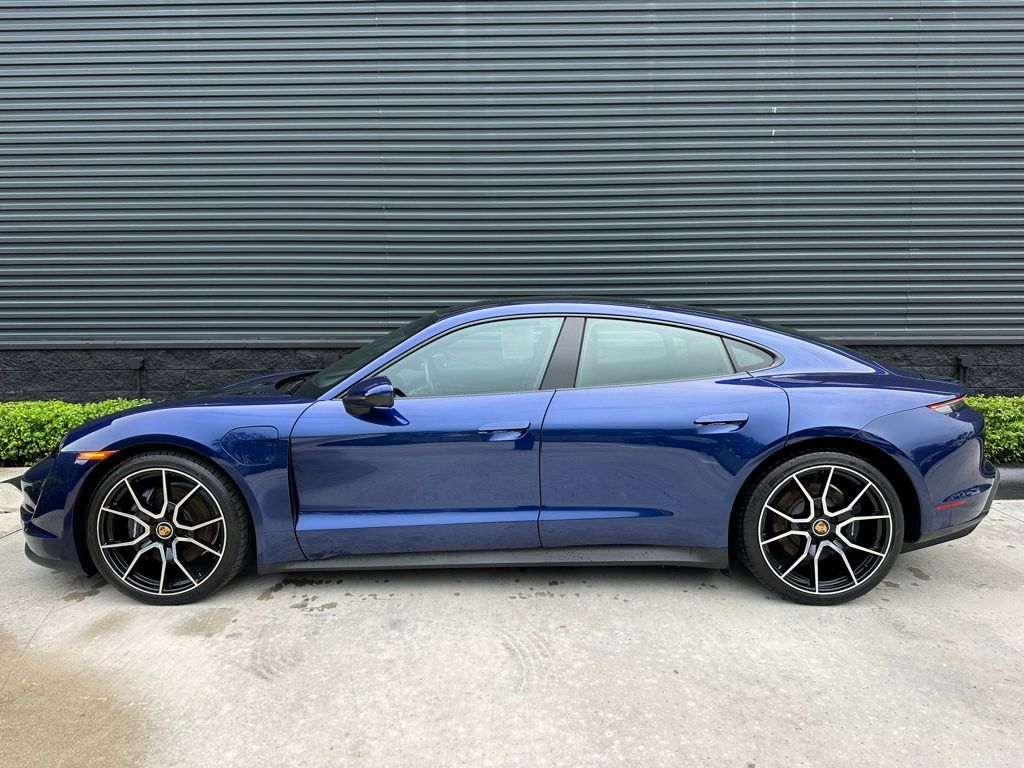 Thumbnail: 2023 Porsche Taycan - 2