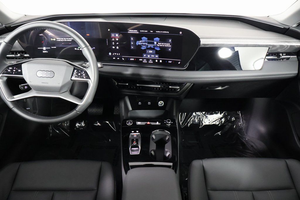 Thumbnail: 2025 Audi e-tron S - 8