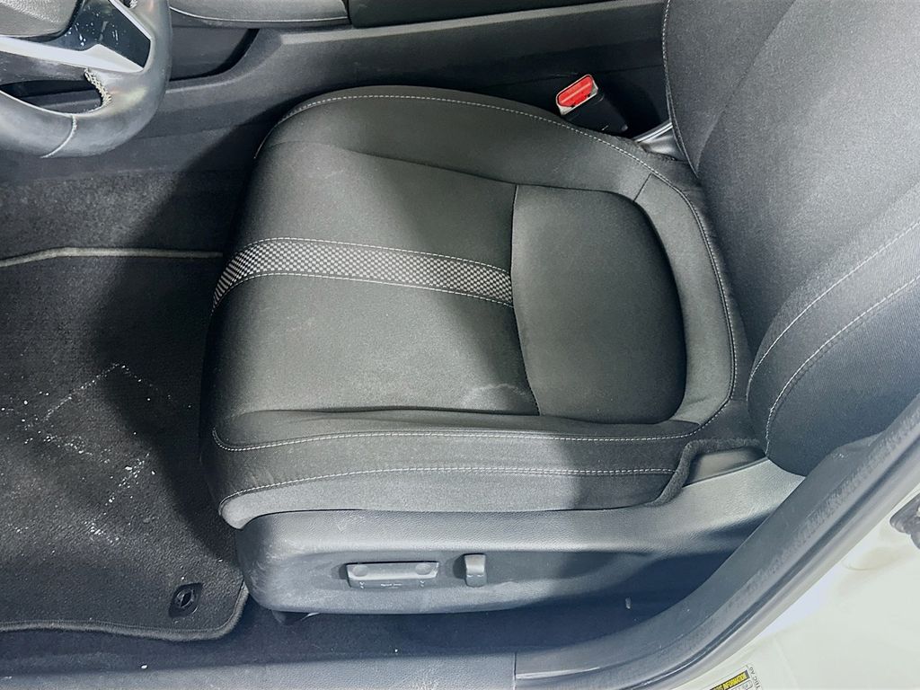 Thumbnail: 2019 Honda Civic - 18