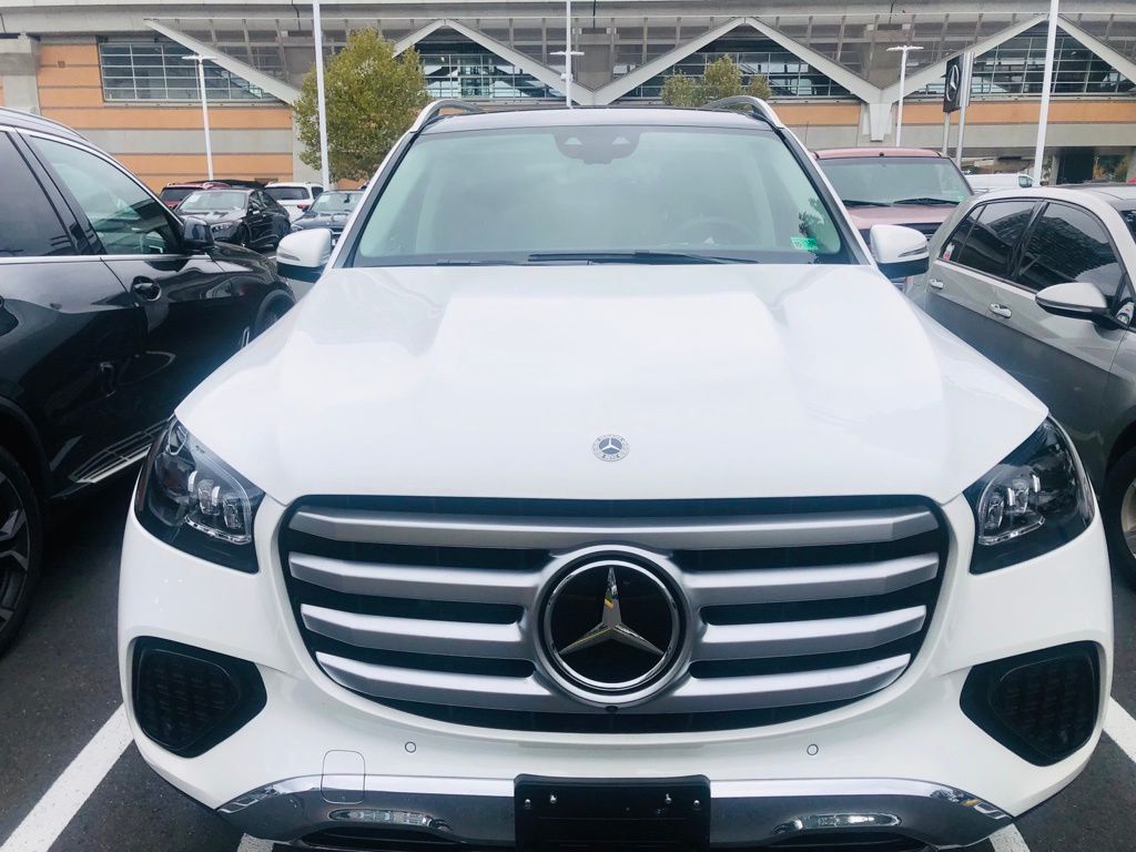 Thumbnail: 2024 Mercedes-Benz GLS - 2